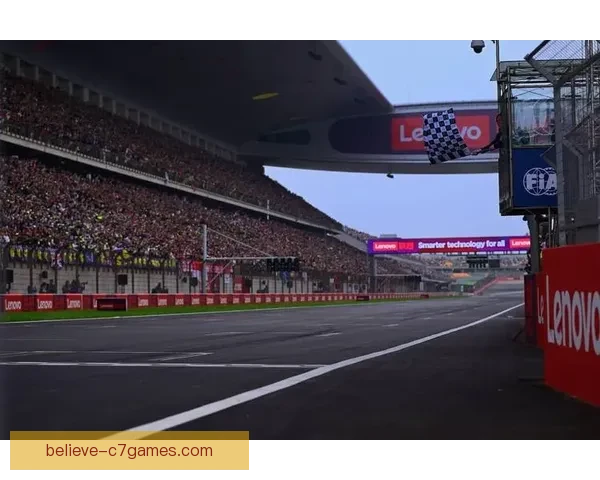 F1新赛季揭幕战精彩回顾 各车队表现不一 赛道之争进入白热化阶段